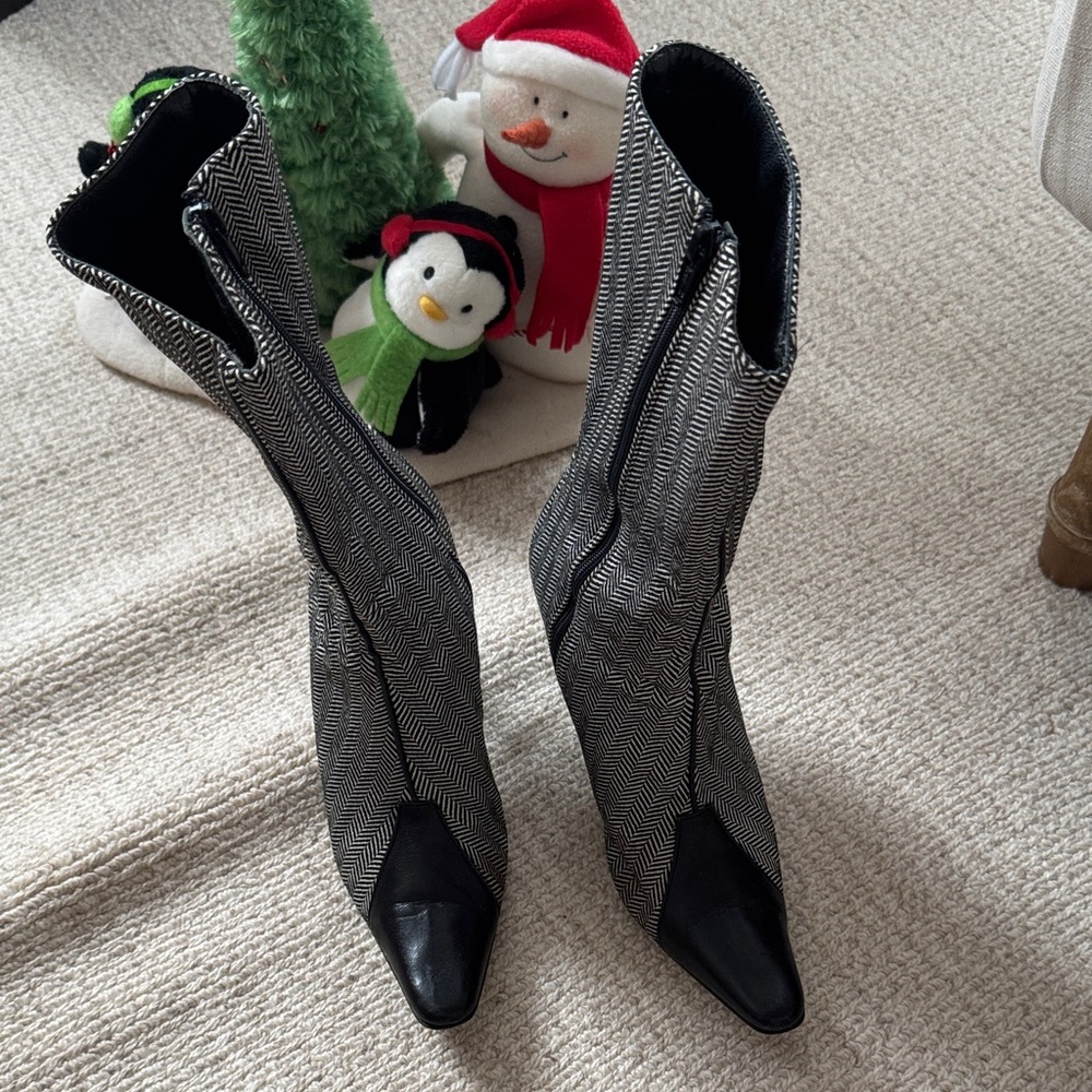 Cynthia Rowley Black and Gray Heeled Boots
